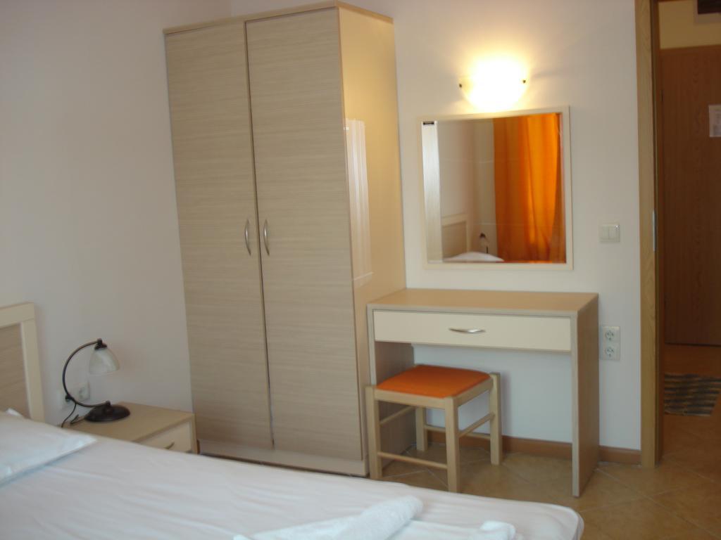 Royal Sun - Sunny Cove Apartment Słoneczny Brzeg Zewnętrze zdjęcie